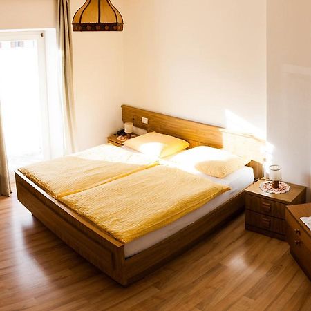 Anterivo Hotel Zum Rossl מראה חיצוני תמונה