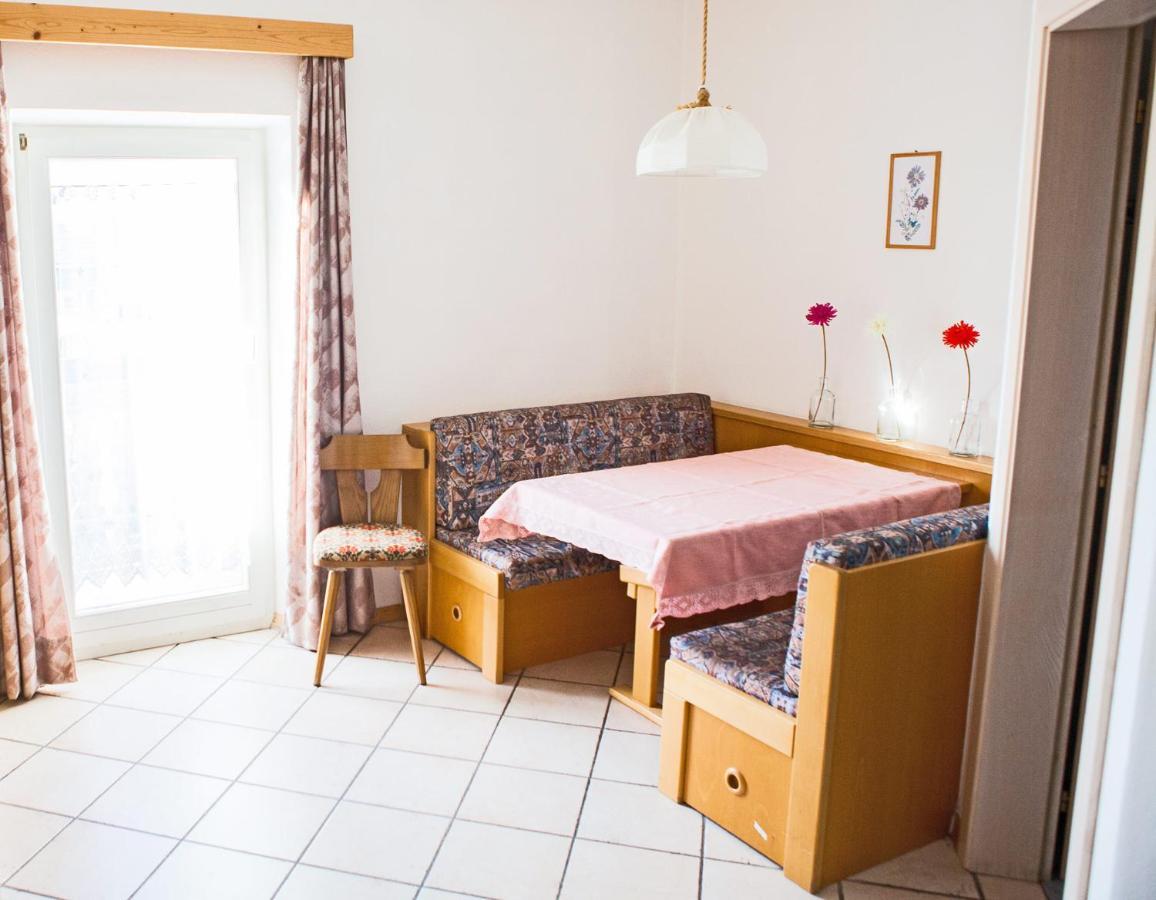 Anterivo Hotel Zum Rossl מראה חיצוני תמונה